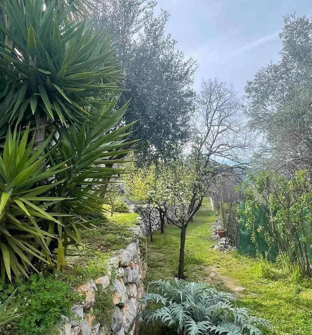 Rez De Jardin, Entre Mer Et Montagne Levens 0*,
