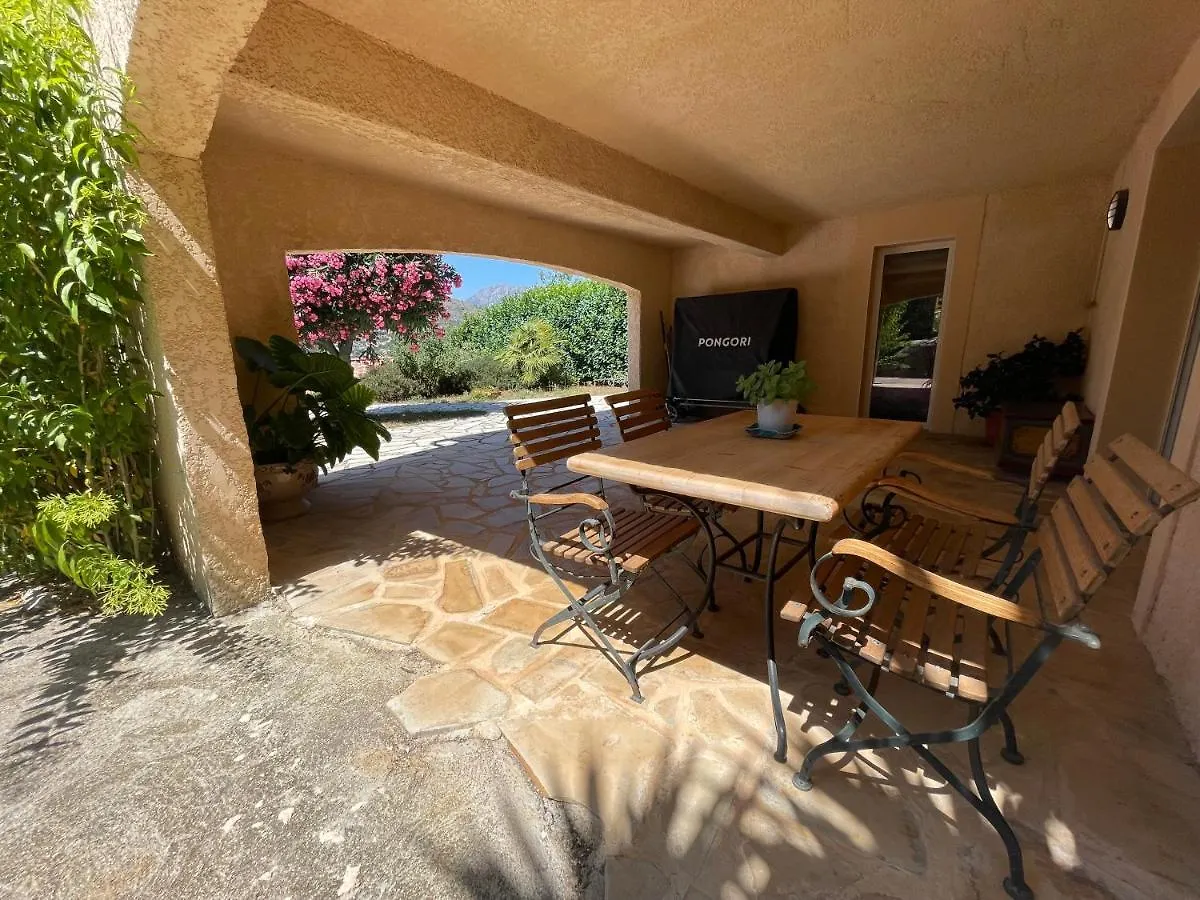 Rez De Jardin, Entre Mer Et Montagne Levens 0*,  France