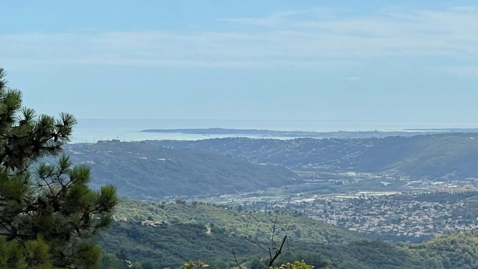 Rez De Jardin, Entre Mer Et Montagne Levens Apartment