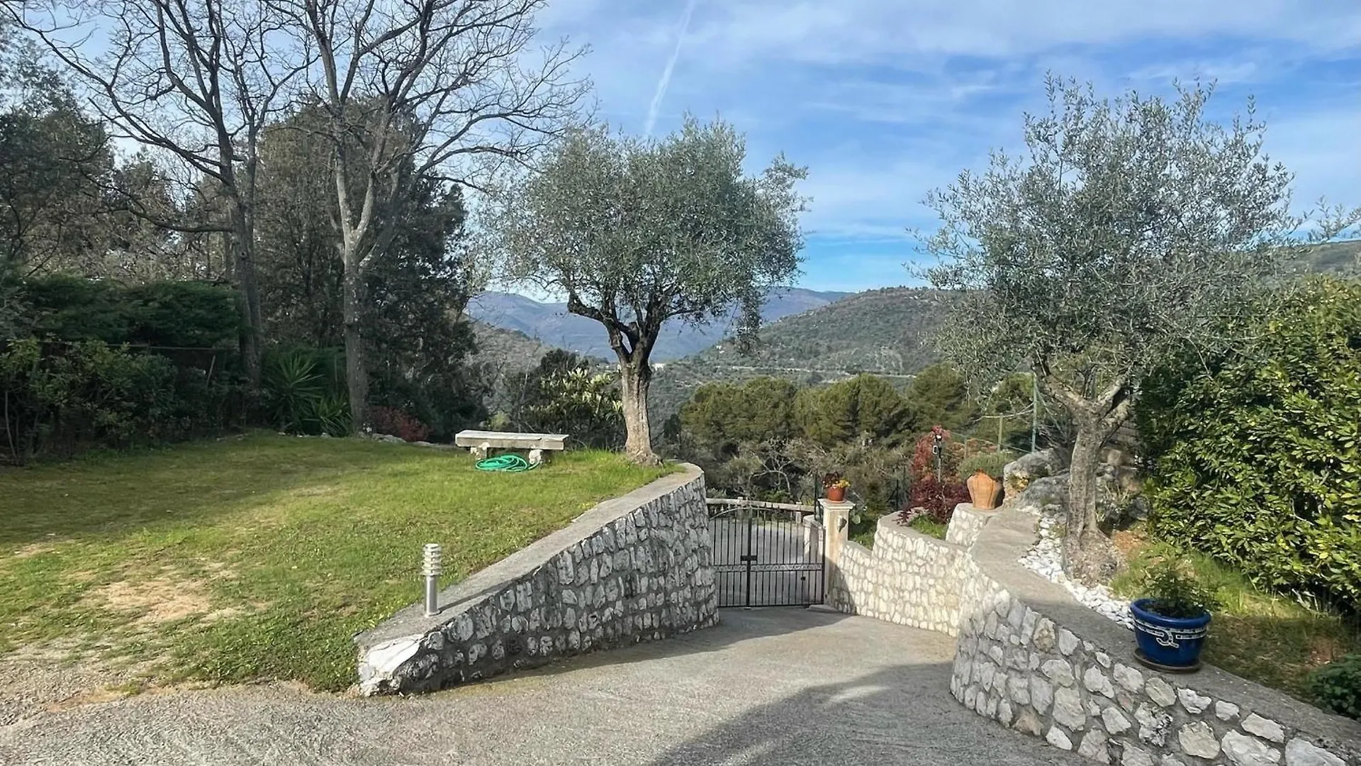 Rez De Jardin, Entre Mer Et Montagne Levens